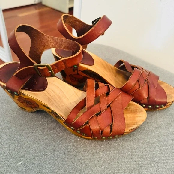 Isabel Marant Brown Leather Floral Heel Platform Sandals - Picture 4 of 8